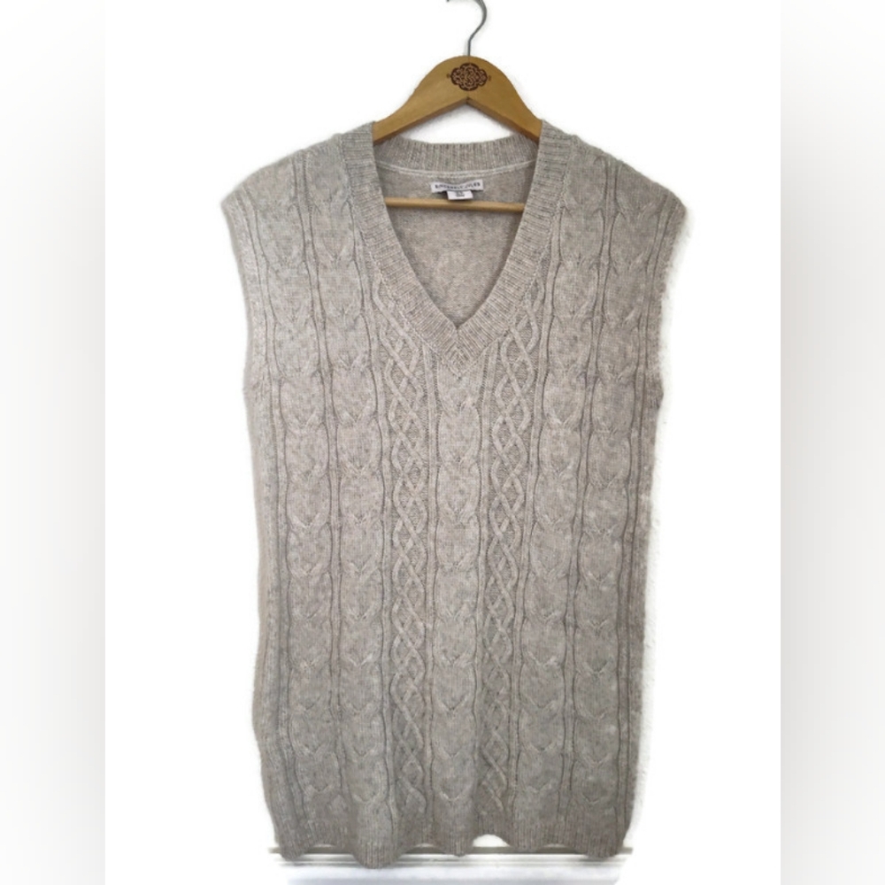 SINCERELY JULES Oatmeal Soft V Neck Cable Link Sweater Electic Grandpa SZ Small